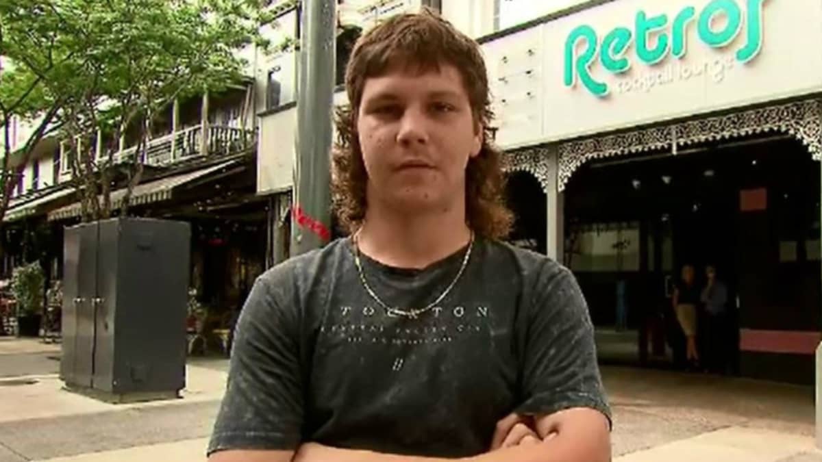 Aussie Bloke Claims He Wasn't Let Into Several Pubs Because Of His Mullet LADbible