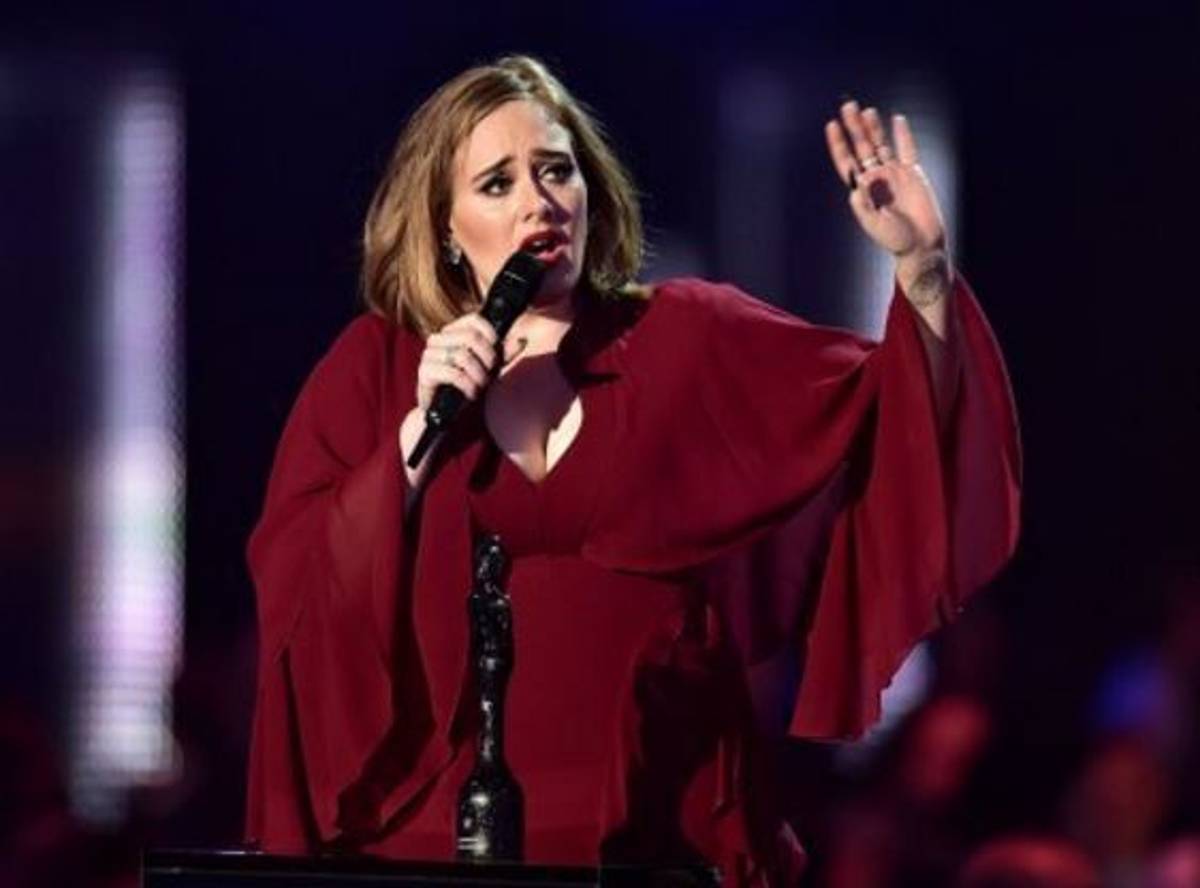 Watch Adele Tells A Producer He Could Suck Her Dick After He Criticised Her Voice Ladbible