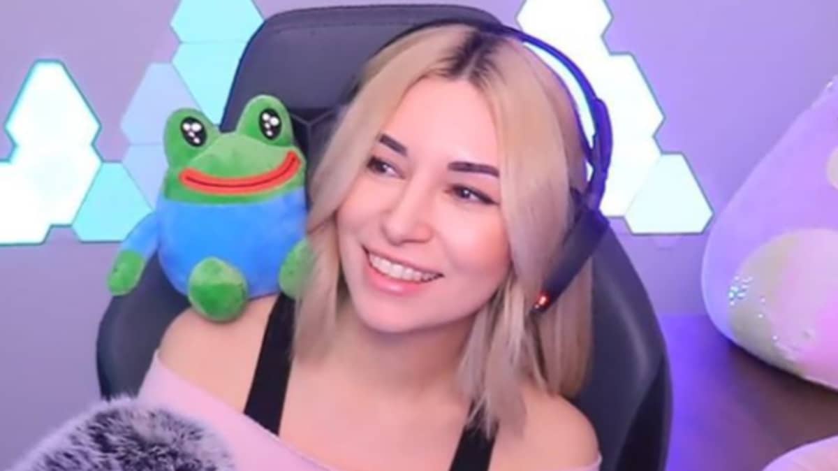With twitch onlyfans streamers Alinity Nudes