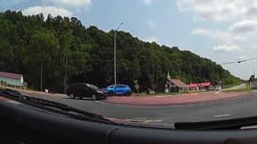 ​Drivers Have Absolutely No Idea How To Use Roundabout In Viral Footage