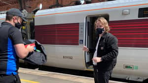​Lewis Capaldi Orders Domino’s Pizza To The Train He’s Travelling On