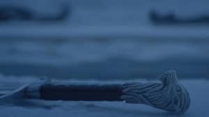 ‘Game Of Thrones’ Director Reveals What Happened To Jon Snow’s Sword