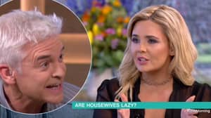 'This Morning': Phillip Schofield Gets In The Middle Of Two Mums Arguing About 'Lazy’ Housewives