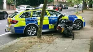 Metropolitan Police Release Video Of Officers Knocking Moped Thieves Off Bikes