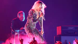 Lady Gaga Performs Glam-Rock Version Of Shallow At The Grammys 2019