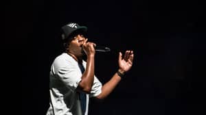 Jay-Z Invites Cancer Survivor Fan Onstage After Seeing Her Sign Asking For A Hug
