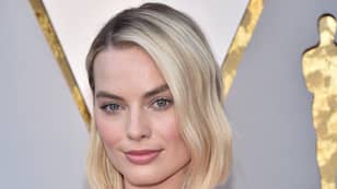Margot Robbie’s Brother Trolled Her After She Didn’t Take Home An Oscar 