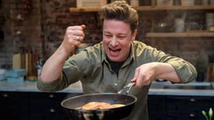 Jamie Oliver's 'Healthy' Burger Has Less Nutritional Value Than Burger King Cheeseburger