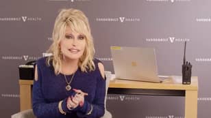 Dolly Parton Sings Vaccine Vaccine Vaccine Vaccine As She Gets Jab She Helped Fund