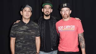 Linkin Park Fans Sing Chester Bennington's 'In The End' Part At Memorial Concert
