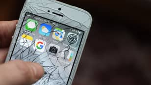 Scientists Devise New Way To Repair Phone Screen Cracks In 20 Minutes Using Linseed Oil