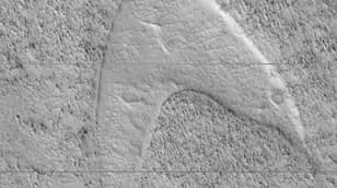 NASA Shares Photo Of Mars Dune Which Looks Like Star Trek Symbol 