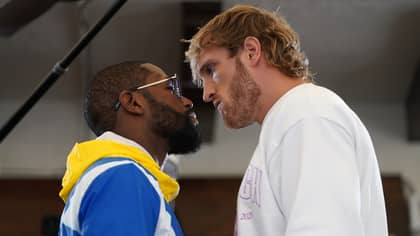 Floyd Mayweather Jr. And Logan Paul Fight Goes Eight Rounds