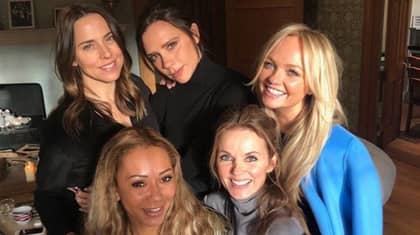 ​What The Suspicious White Line In The Spice Girls Reunion Pic Actually Was