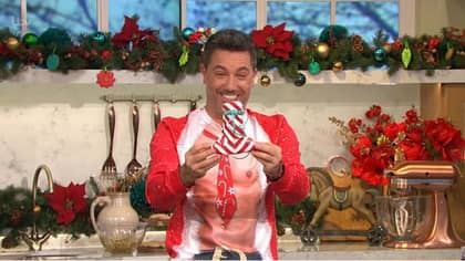 Holly Willoughby Gives Gino D'Acampo 'Willy Warmer' For Christmas