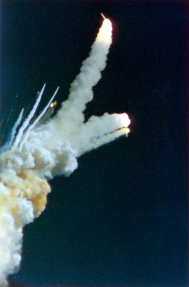 Footage Shows Devastating Reaction To Space Challenger Disaster - LADbible