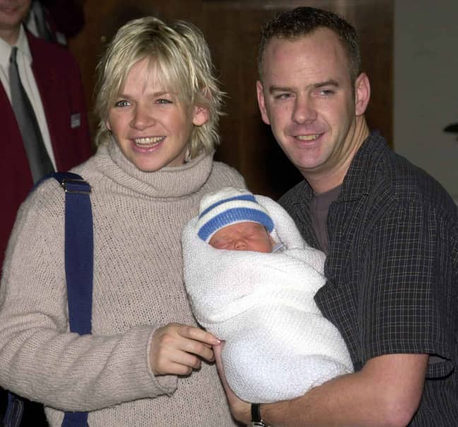 Zoe Ball and Norman Cook aka Fat Boy Slim leaving the hospital with Woody in 2000. Credit: Trinity Mirror/Mirrorpix/Alamy Stock Photo