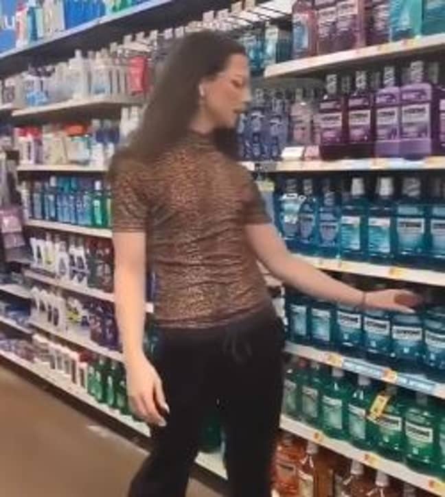 Smith grabbed the mouthwash from the shelf. Credit: Twitter