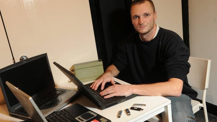 Man Who Lost Hard-Drive Containing £230m Bitcoin Fortune Offering Council £55m To Dig It Up