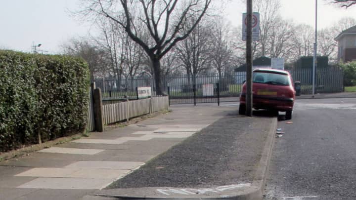 Law Change Could See Motorists Faced With £70 Fine For Pavement Parking