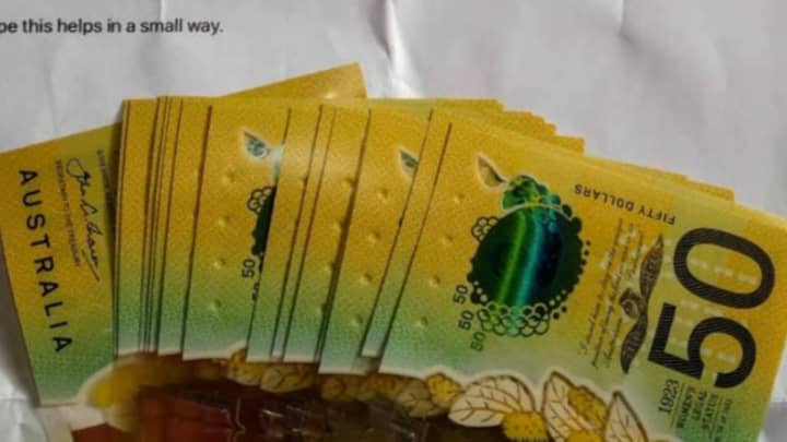 Stranger Gifts $750 Stimulus Money To Melbourne Cafe