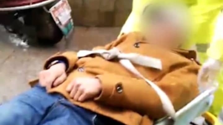 Chinese Gamer Paralysed From Waist Down After 20-Hour Internet Cafe Session