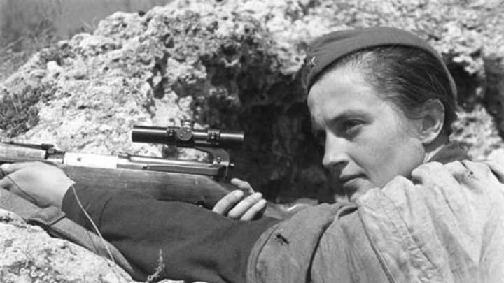 ​Introducing Lyudmila Pavlichenko – The Coolest Female Sniper You’ve Never Heard Of