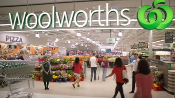 Woolworths Rewards Staff With $750 In Shares As Thank You For Working Through Pandemic