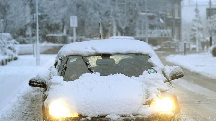 Motorists Need To Make Sure Their Cars Are Snow Free Or Risk A Fine 