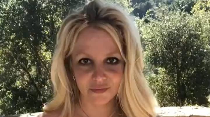Britney Spears Hints She's Doing A Tell-All Interview With Oprah About Her Conservatorship
