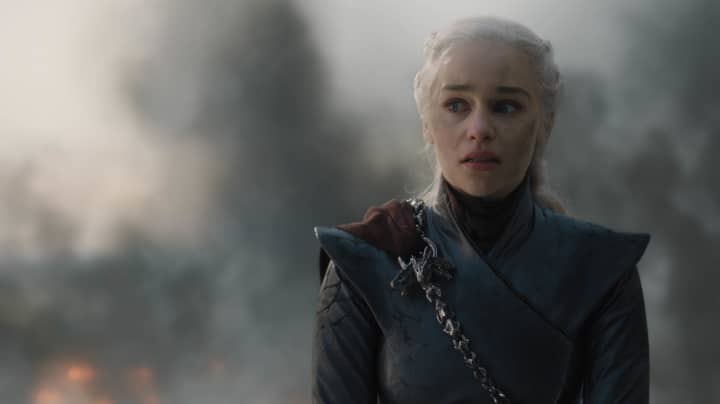 Game Of Thrones Fans Are Annoyed About Daenerys' Dramatic Plot Twist