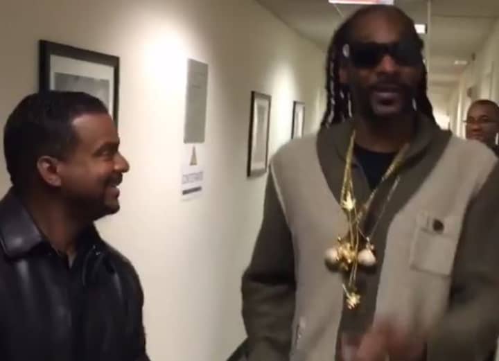 WATCH: Alfonso Ribeiro Teaching Snoop Dogg How To Do 'The Carlton'