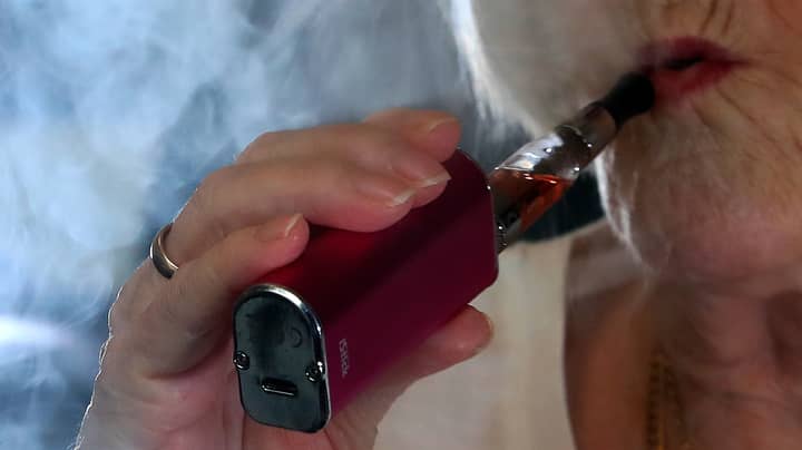Chemical Found In Vape Flavours Linked To Irreversible Condition 'Popcorn Lung'