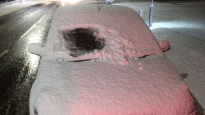 Police Stop Driver Who Made Woeful Attempt To Clear Snow From Car