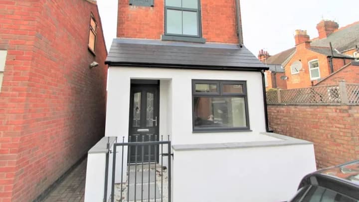 Property Dubbed 'Britain's Narrowest Detached House' Is On Sale For £275,000