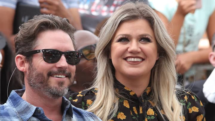 Kelly Clarkson Ordered To Pay Ex-Husband $200,000 Per Month