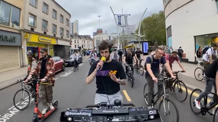 Bloke Goes Viral After Live Streaming DJ Sets From His Bike 