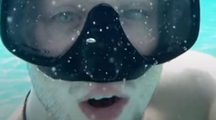 Real-Life Aquaman Shows How He Can Breathe Underwater