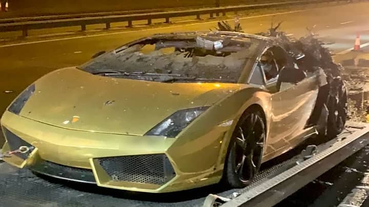 Businessman Watches Lamborghini Go Up In Flames On M6 After £10,000 Service