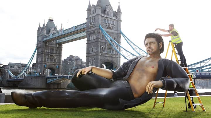 A Massive Statue Of Jeff Goldblum Takes Over Tower Bridge In London