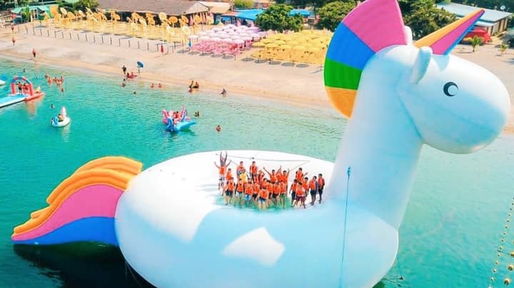 World's Largest Inflatable Unicorn Is Coming To Australia In Summer