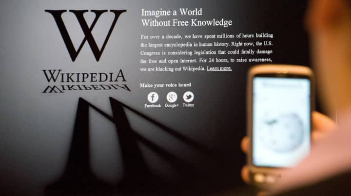 China Hires 20,000 People To Make Its Own Version Of Wikipedia 