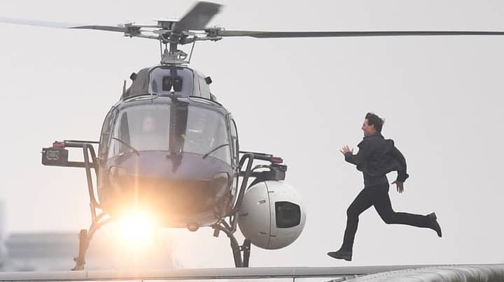 Tom Cruise Seen Racing Across London Rooftop For ‘Mission: Impossible 6’ Scene