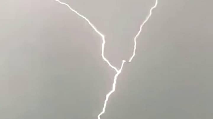 The Terrifying Moment A Plane Is Struck By Lightning