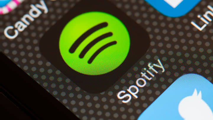 Snapchat And Spotify Are Down For Thousands Of Users