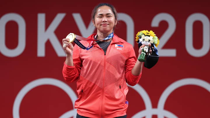 Weightlifter Earns Country's First Ever Olympic Gold Medal After Nearly 100 Years