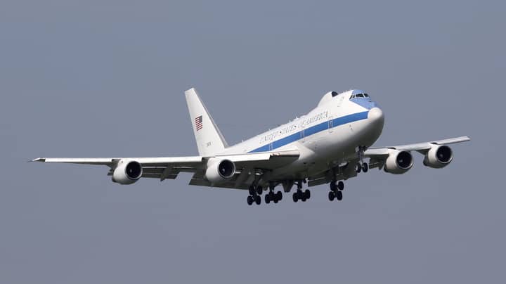 A Look Inside The US’s $223 Million Doomsday Plane