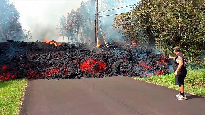 Hawaii Residents Evacuated As Threat Of Volcanic Eruption Continues