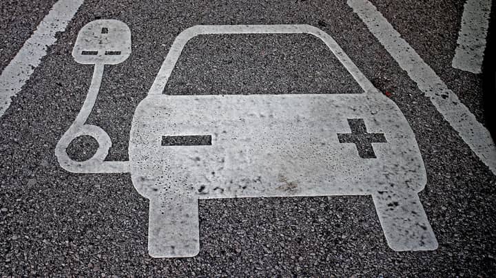 Electric Cars To Be Fitted With Sound Effects To Warn Pedestrians 