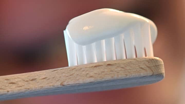 Brushing Twice A Day Won't Necessarily Make Your Teeth Whiter